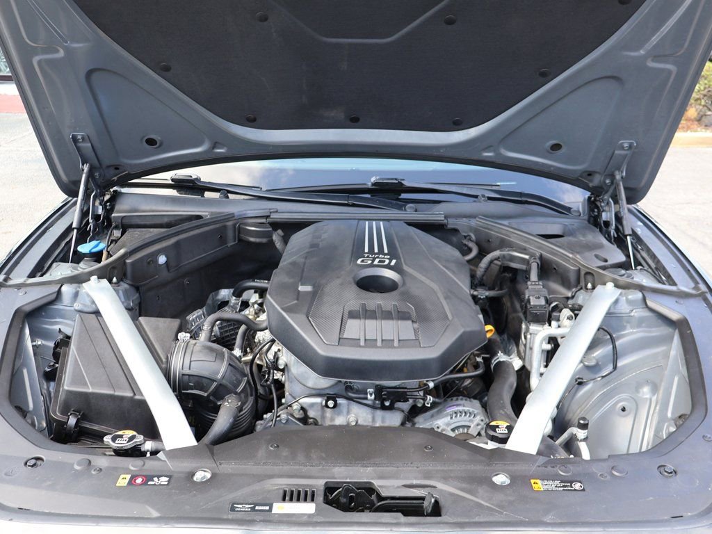 Used 2023 Genesis G70 2.0T w/ Sport Prestige Package image 20