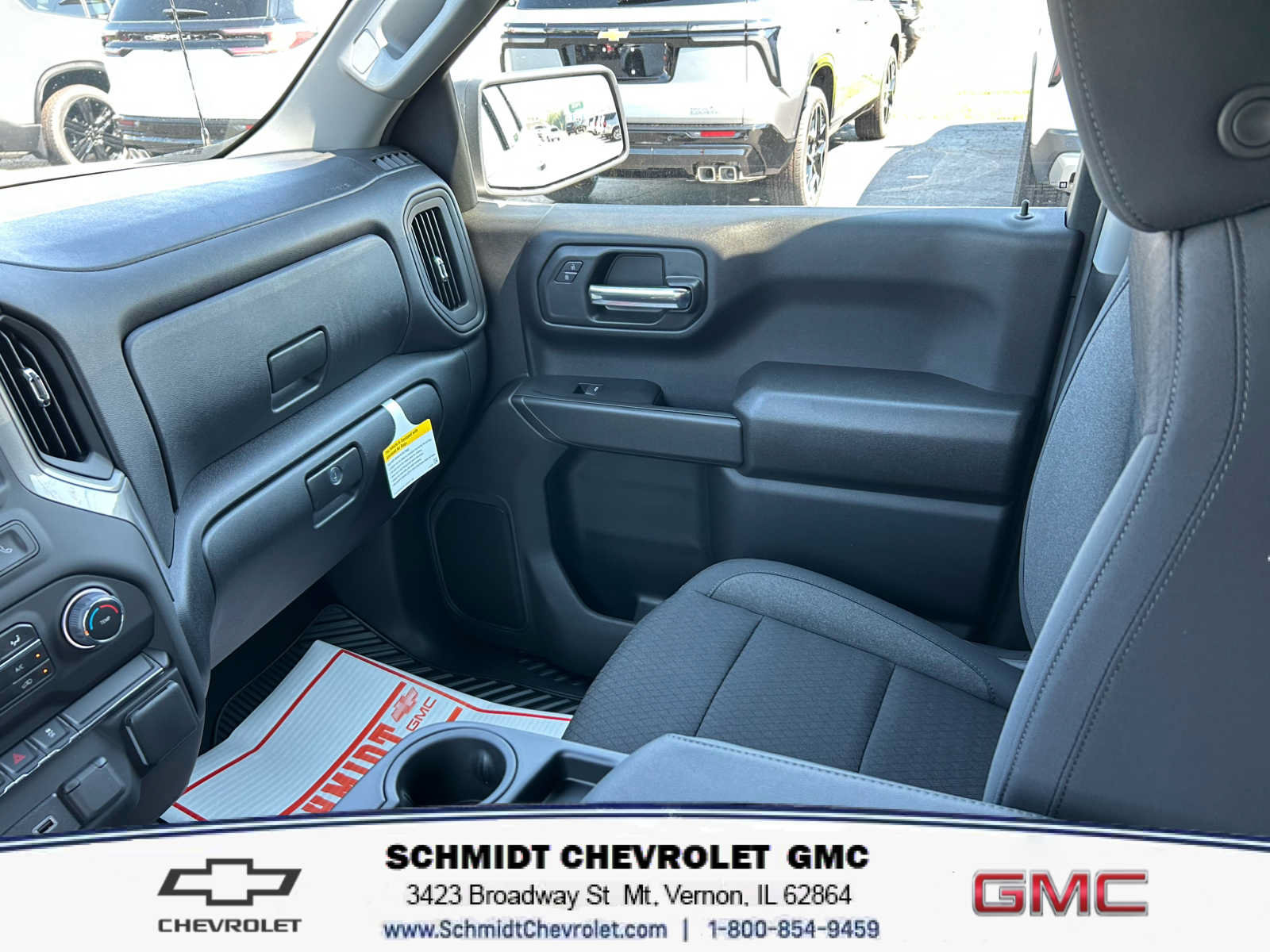 New 2026 Chevrolet Silverado 1500 Custom w/ Turbomax Blackout Package AWD/4WD image 11