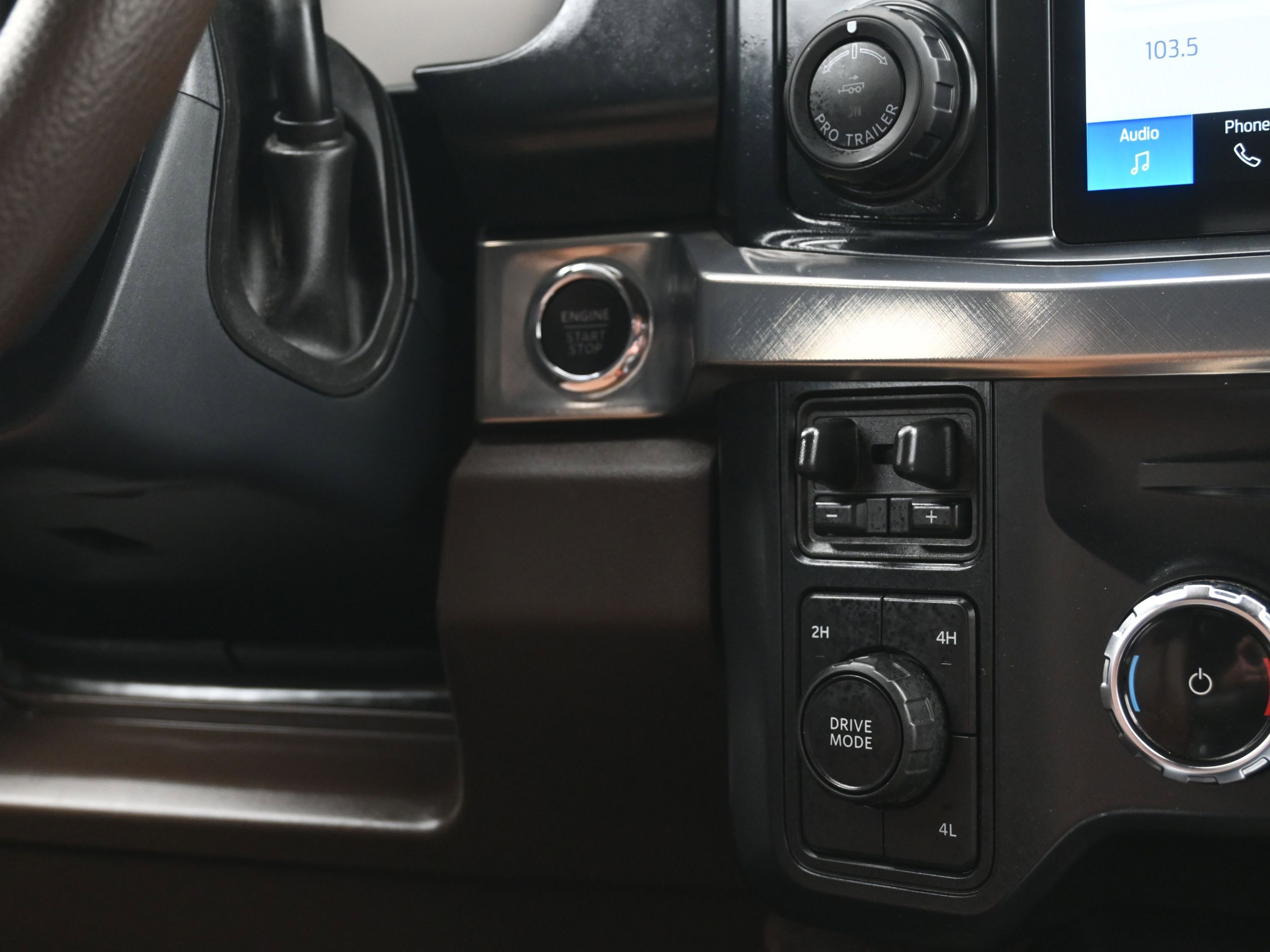 Used 2025 Ford F450 King Ranch w/ Chrome Package image 39