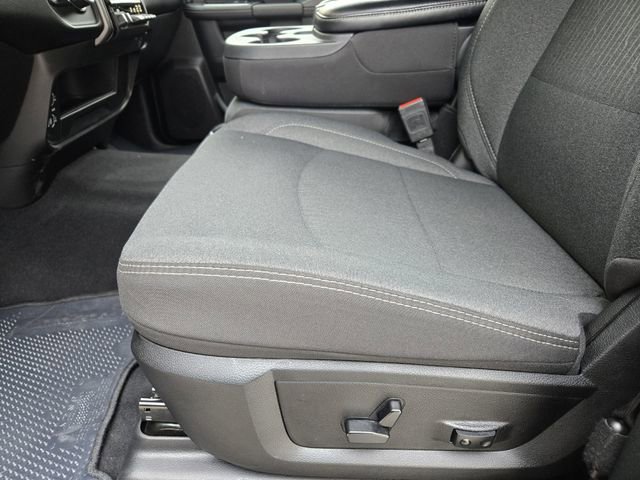 Used 2024 RAM 2500 Big Horn w/ Safety Group image 26