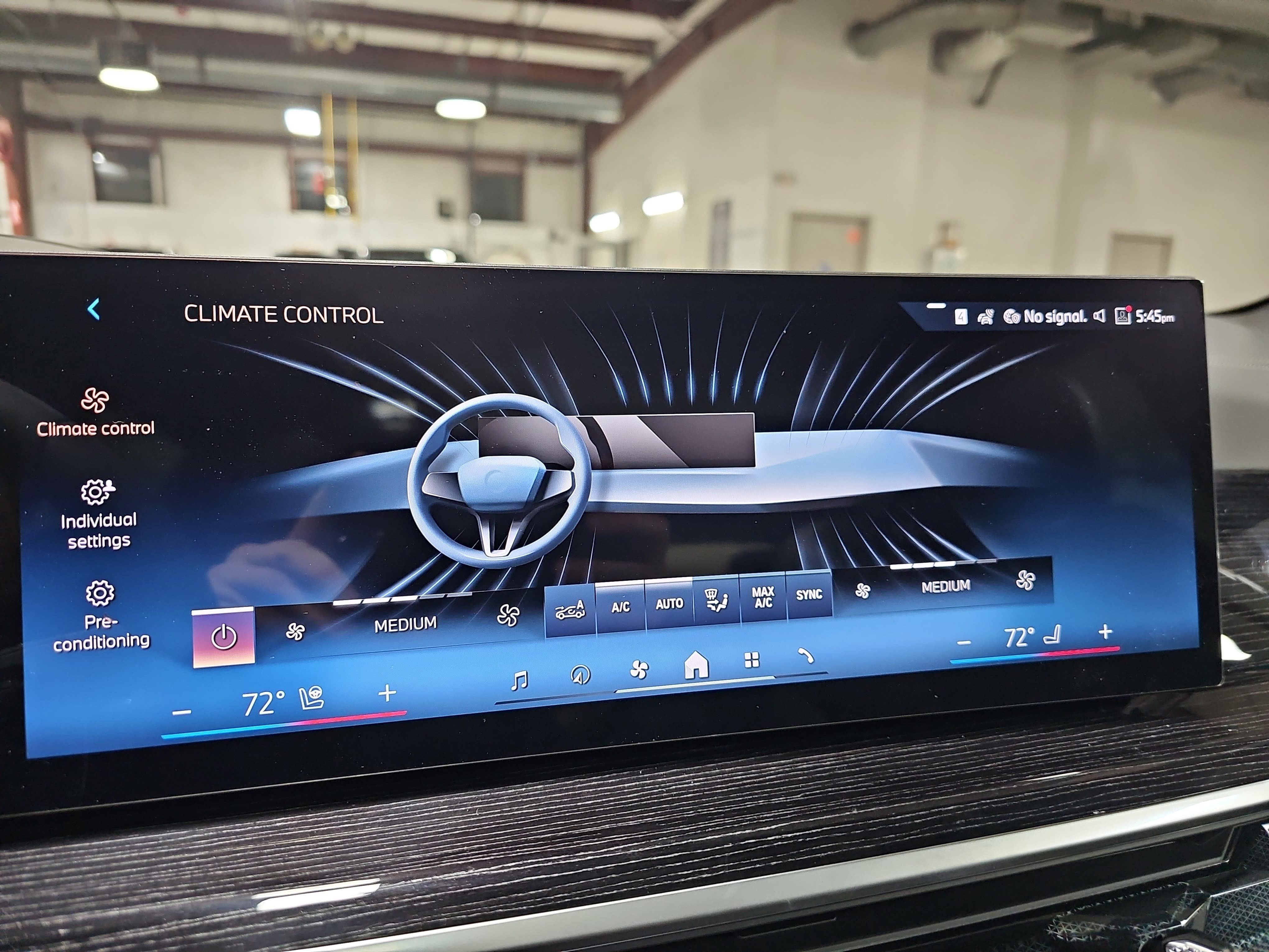 New 2026 BMW X5 xDrive40i w/ M Sport Package image 23