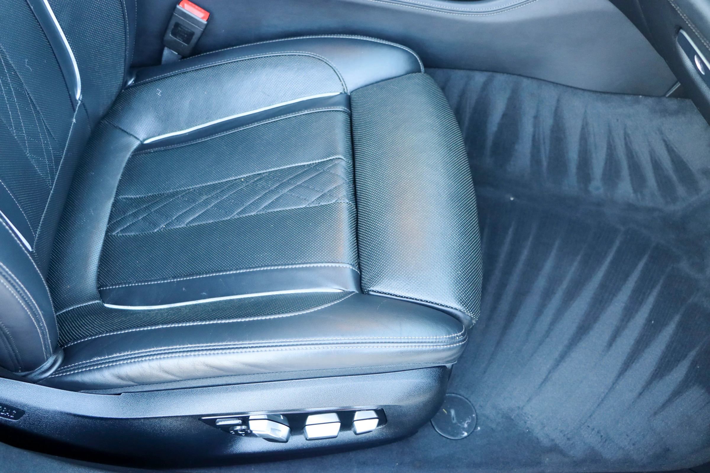 Used 2019 BMW 740i w/ Executive Package image 22