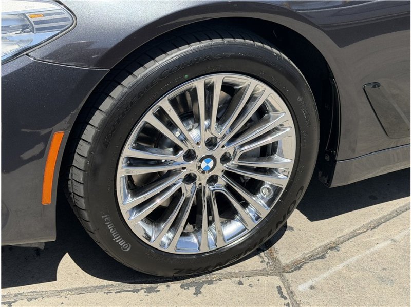 Used 2019 BMW 540i w/ Convenience Package RWD image 10