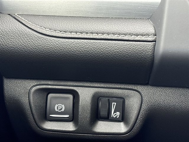 Certified 2023 GMC Acadia SLT image 18