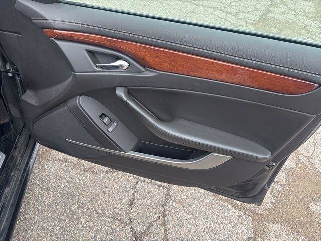 Used 2010 Cadillac CTS Premium RWD image 11