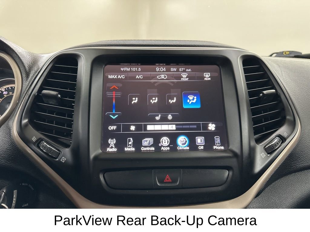 Used 2017 Jeep Cherokee Latitude w/ Cold Weather Group image 38