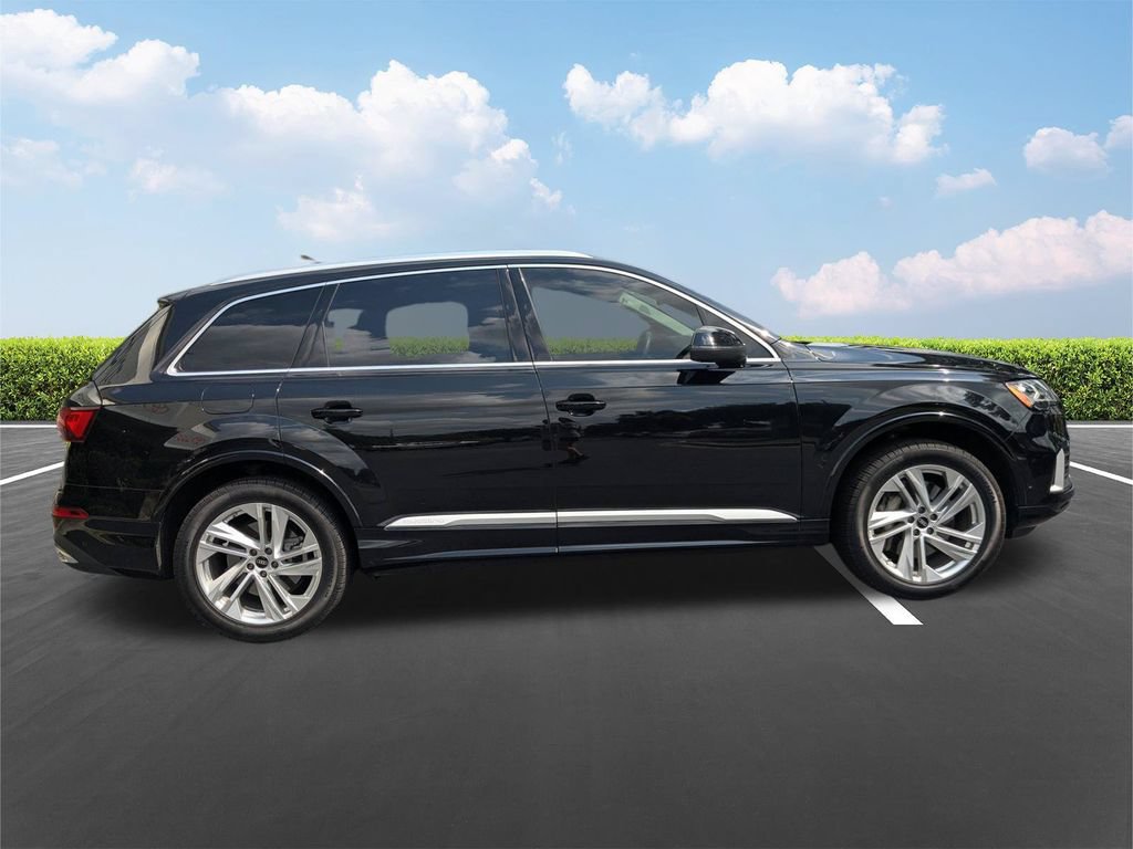Used 2023 Audi Q7 2.0T Premium Plus AWD/4WD image 3