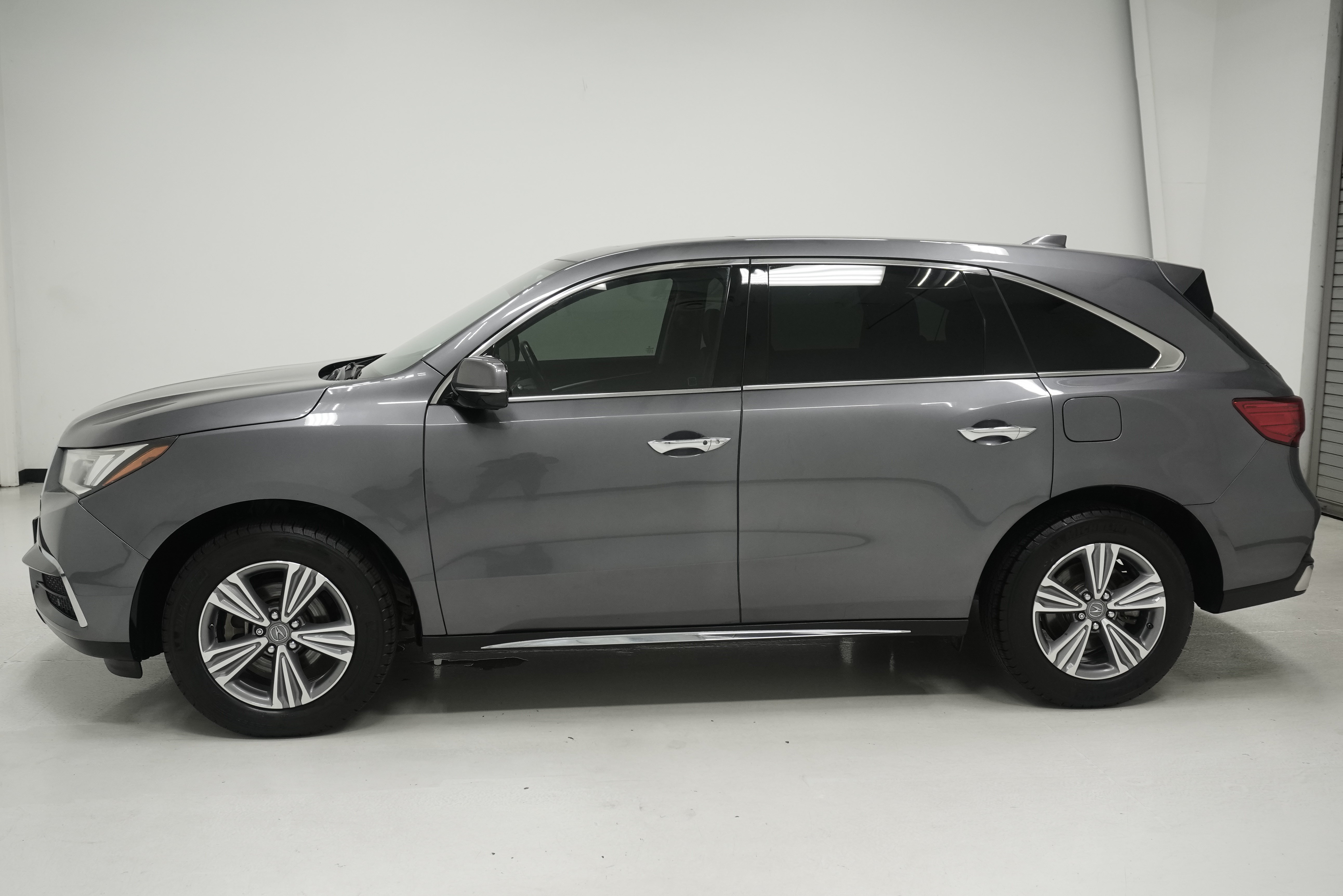 Used 2020 Acura MDX FWD image 7