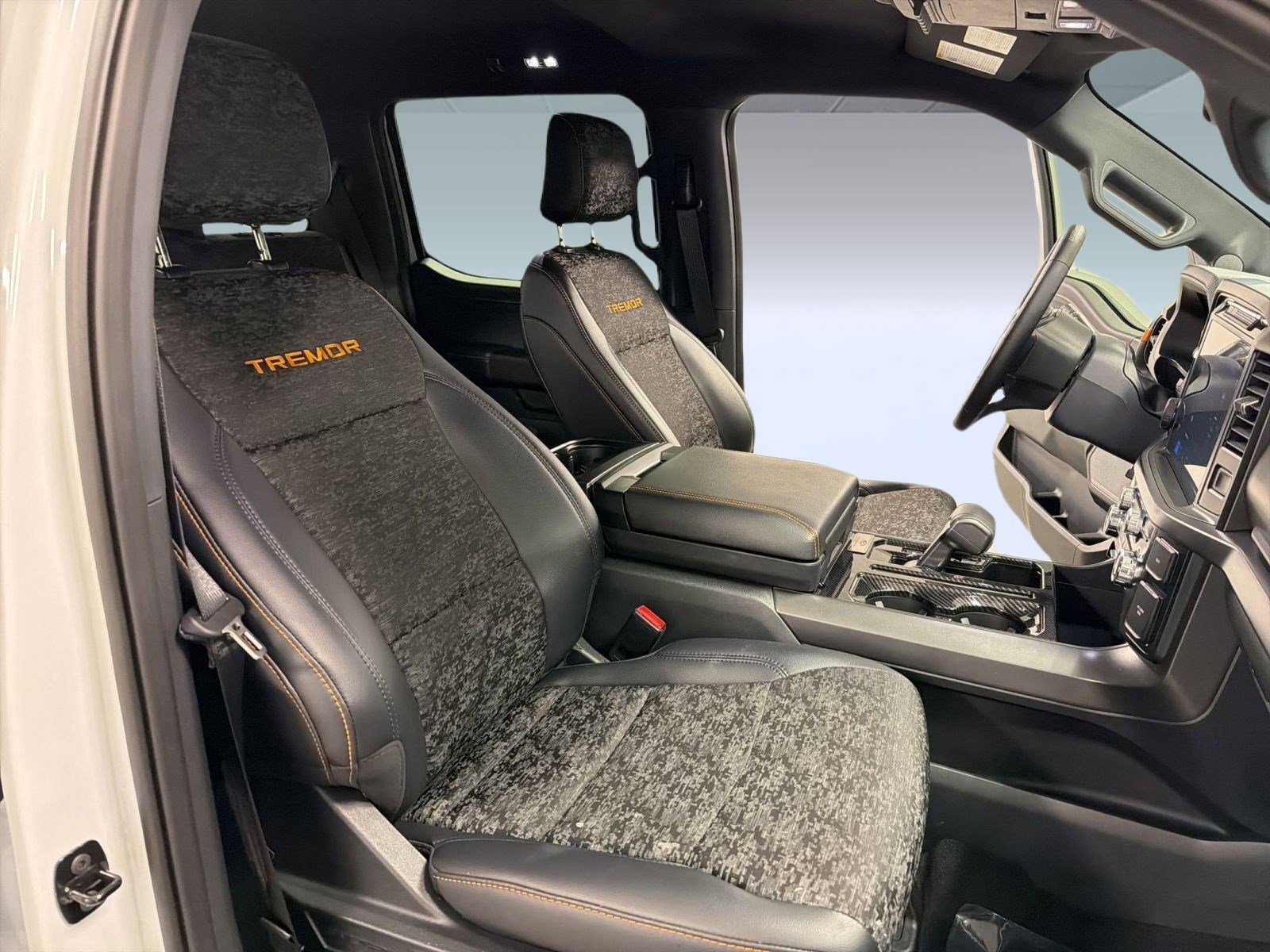 Used 2025 Ford F150 Tremor w/ Bed Utility Package image 31