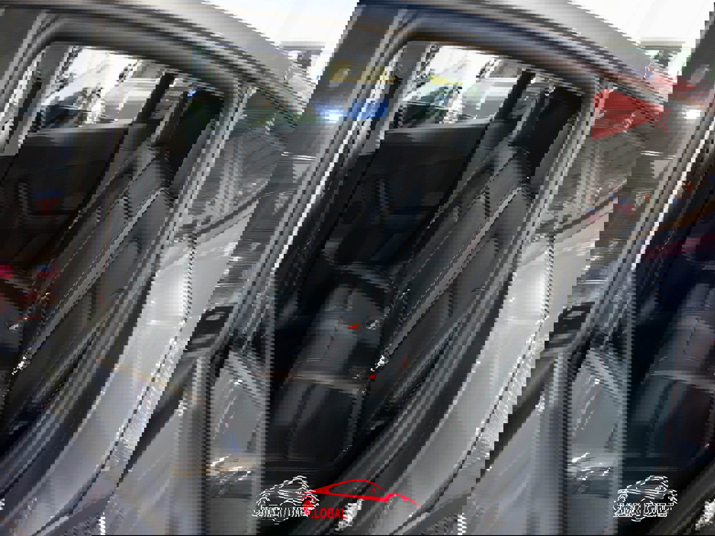 Used 2020 Tesla Model Y Long Range image 20