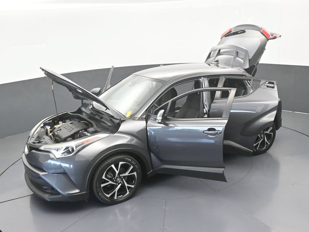 Used 2019 Toyota C-HR XLE FWD image 55