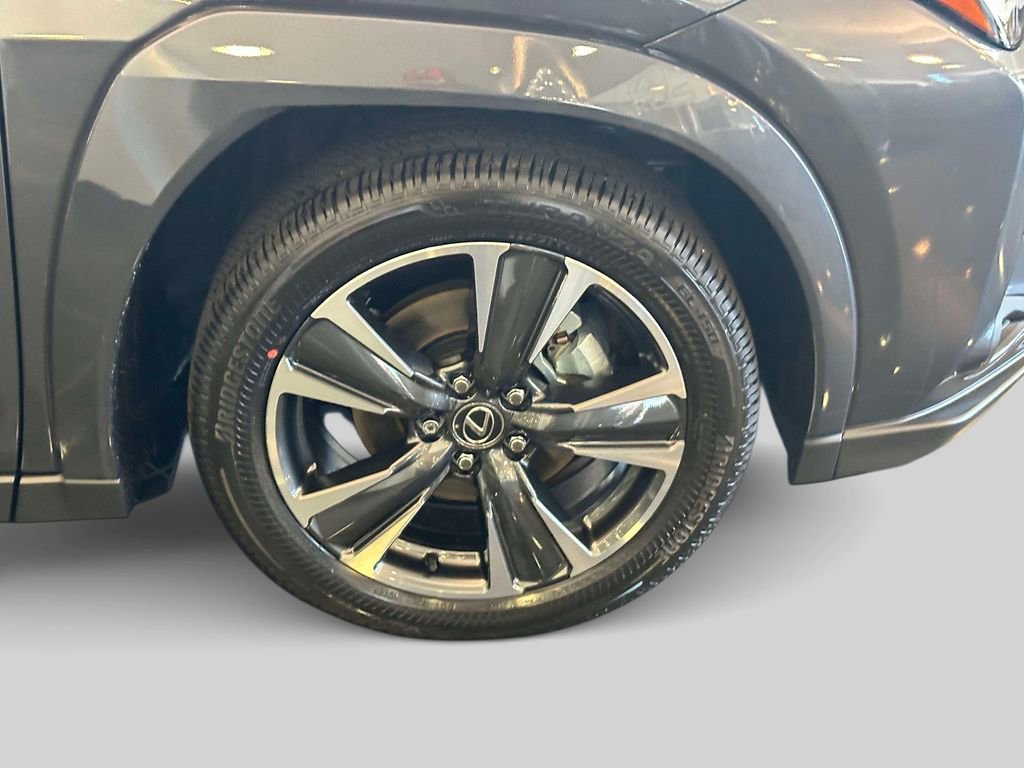 New 2026 Lexus UX 300h AWD w/ Accessory Package (2T) image 8