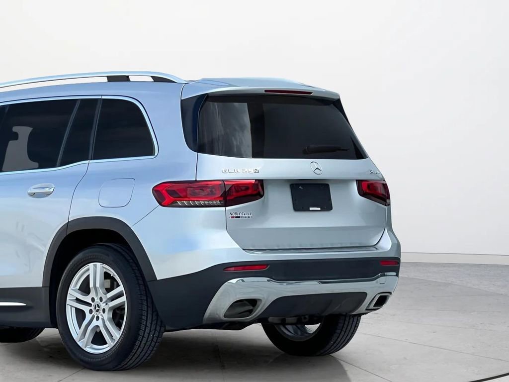 Used 2020 Mercedes-Benz GLB 250 4MATIC image 6