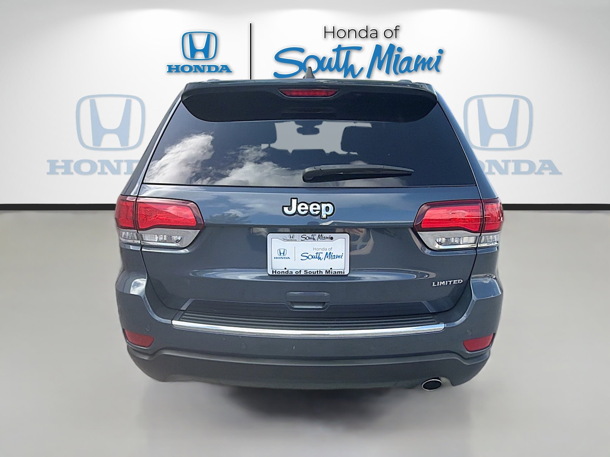 Used 2021 Jeep Grand Cherokee Limited w/ Sun & Sound Group RWD image 6