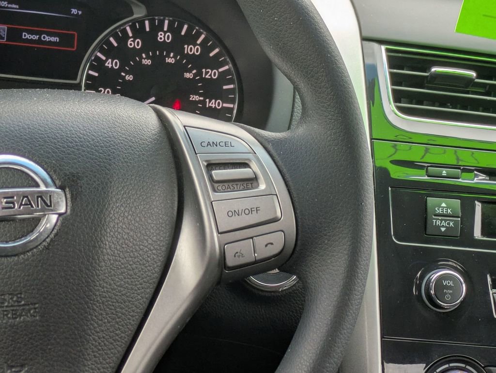 Used 2013 Nissan Altima 2.5 S FWD image 14