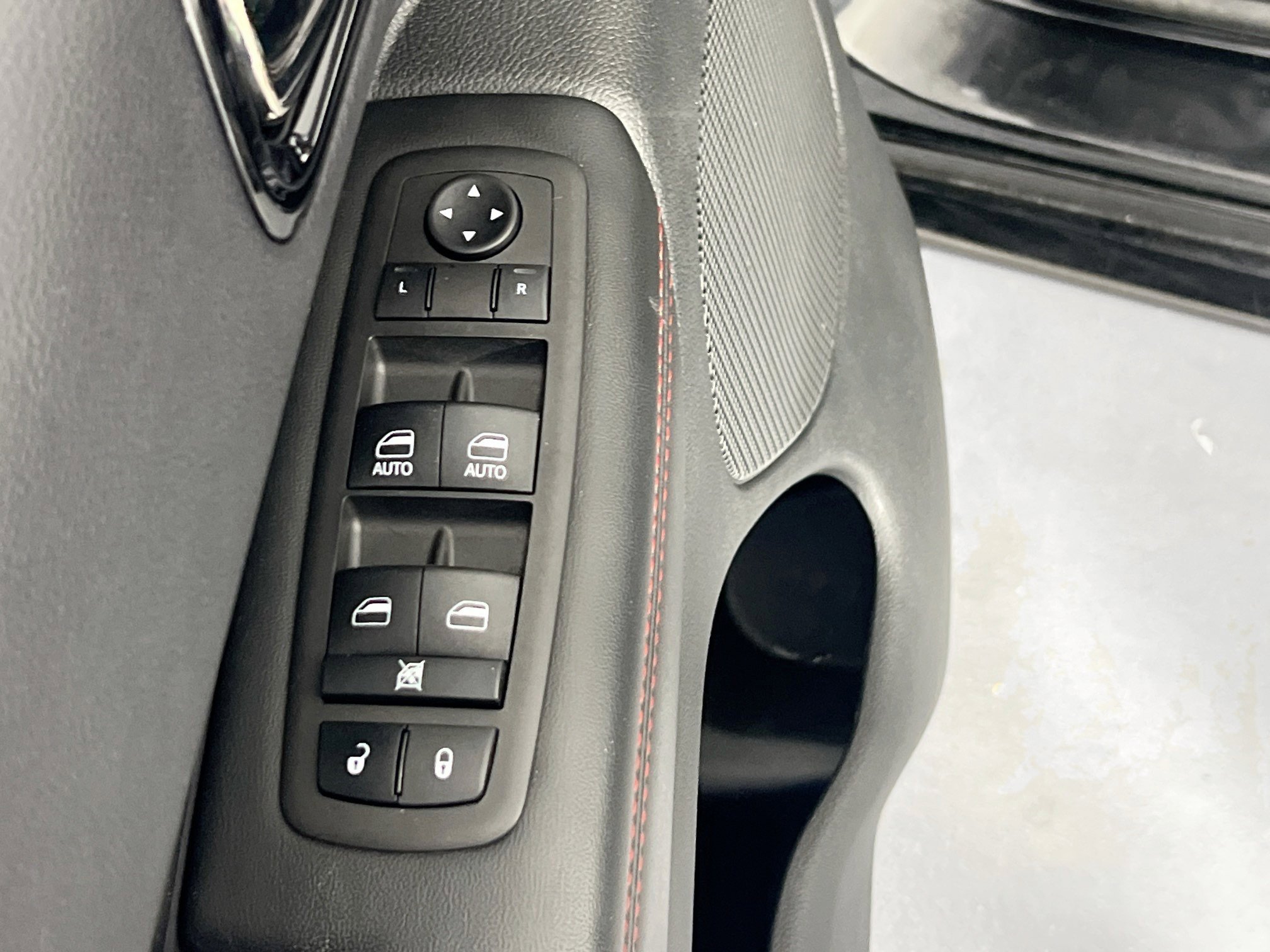 Used 2023 Dodge Durango GT AWD/4WD image 18