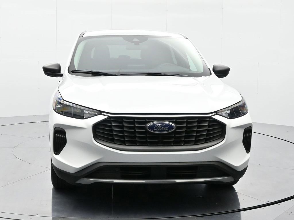 Used 2023 Ford Escape Active image 2