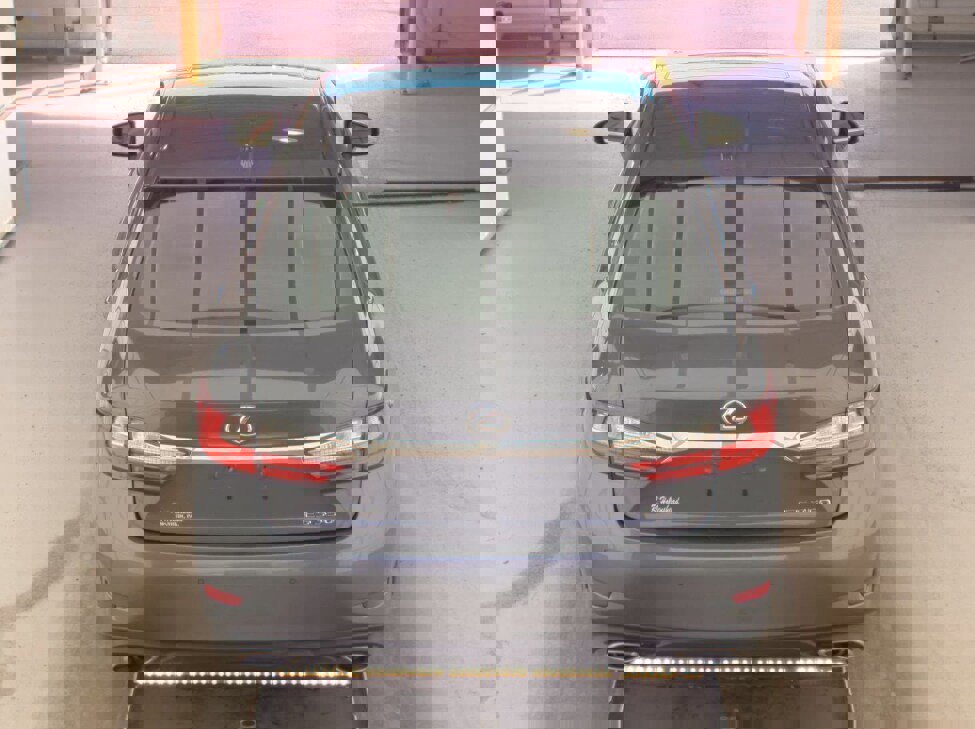 Used 2016 Lexus ES 350 w/ Navigation System Package image 7