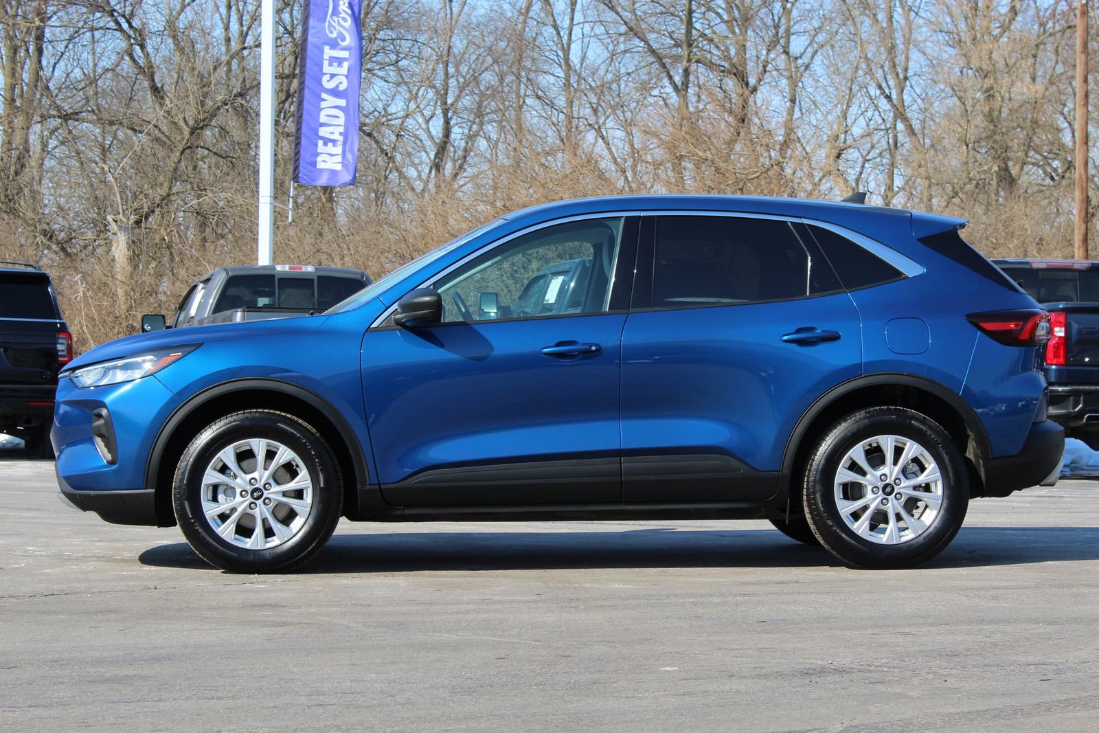 Used 2023 Ford Escape Active image 5