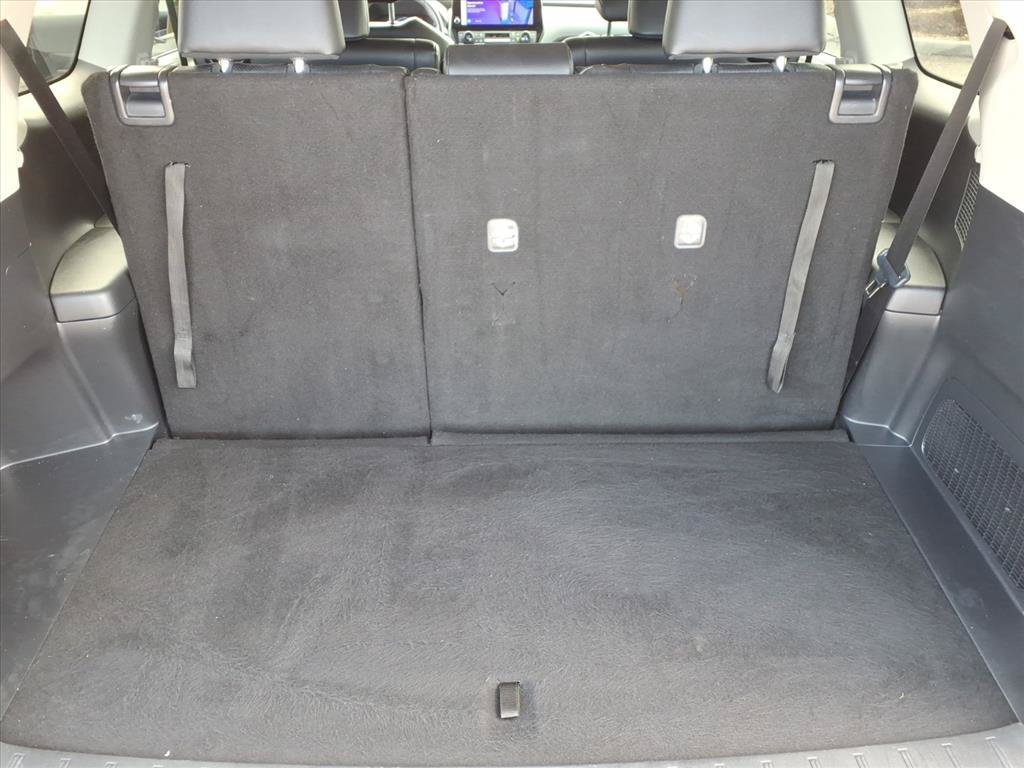 Certified 2025 Toyota Grand Highlander AWD image 17