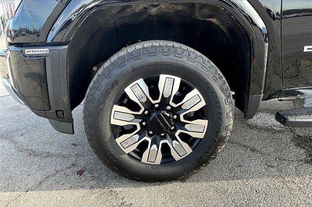 Used 2025 GMC Sierra 2500 Denali w/ Denali Reserve Package image 35