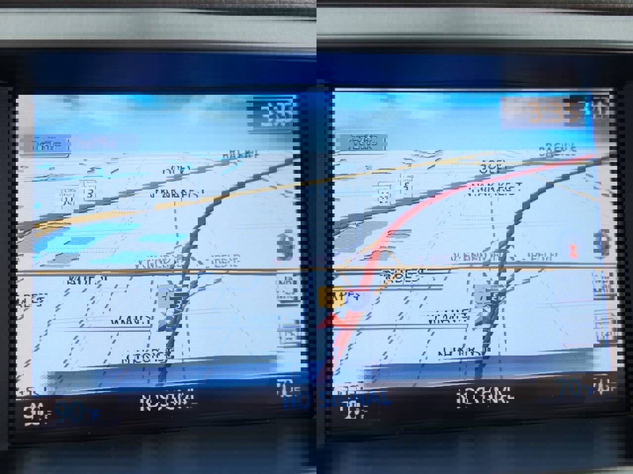 Used 2015 Nissan Armada Platinum image 36