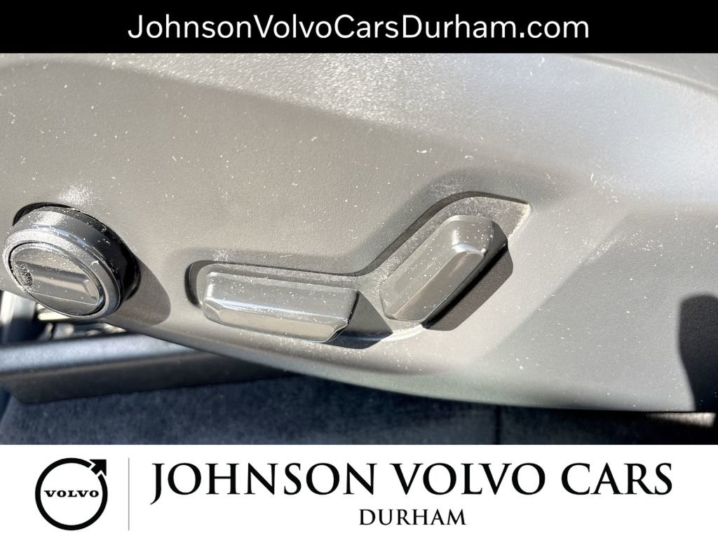 Used 2023 Volvo XC90 B6 Plus w/ Protection Package Premier AWD/4WD image 14
