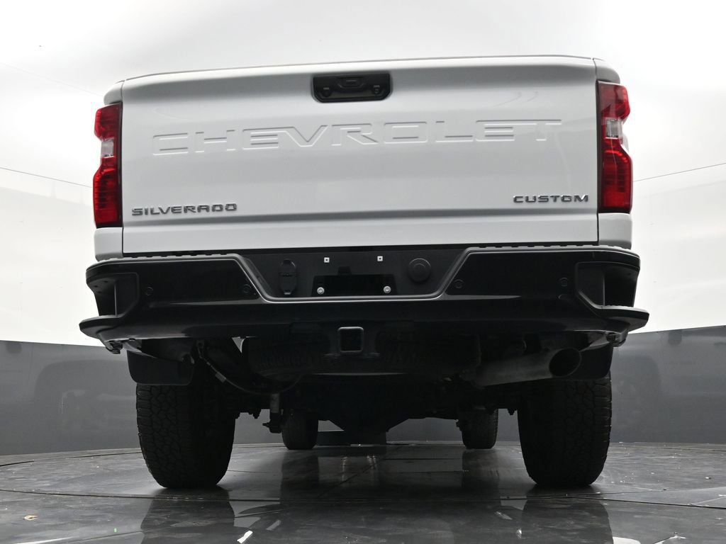 Used 2025 Chevrolet Silverado 2500 Custom w/ Custom Value Package AWD/4WD image 24