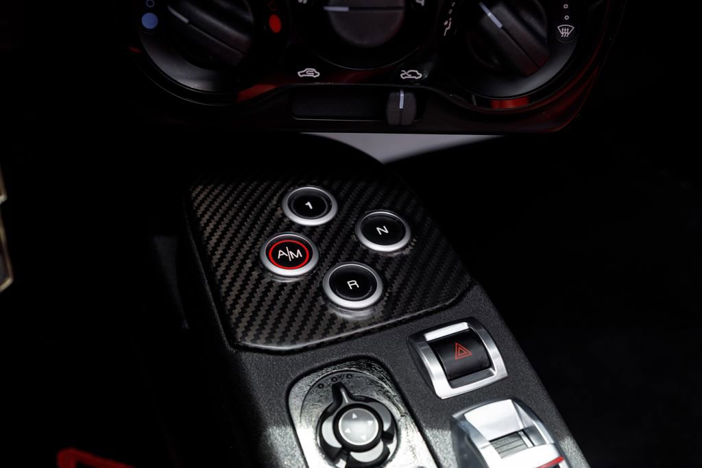 Used 2016 Alfa Romeo 4C Spider w/ Convenience Group - Spider RWD image 26