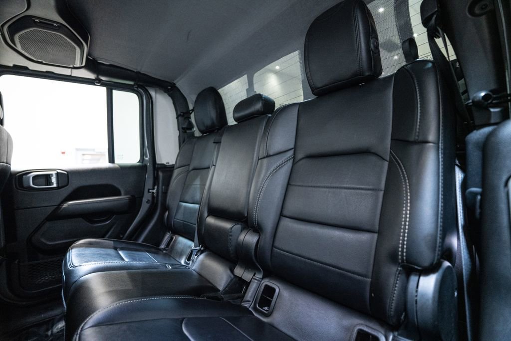 Used 2021 Jeep Gladiator Overland w/ Popular Equipment Package image 38