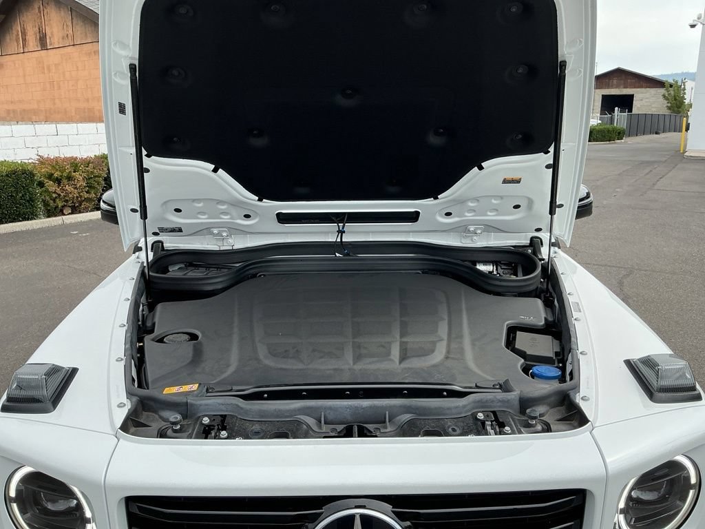 Used 2025 Mercedes-Benz G 580 w/ EQ Technology image 34
