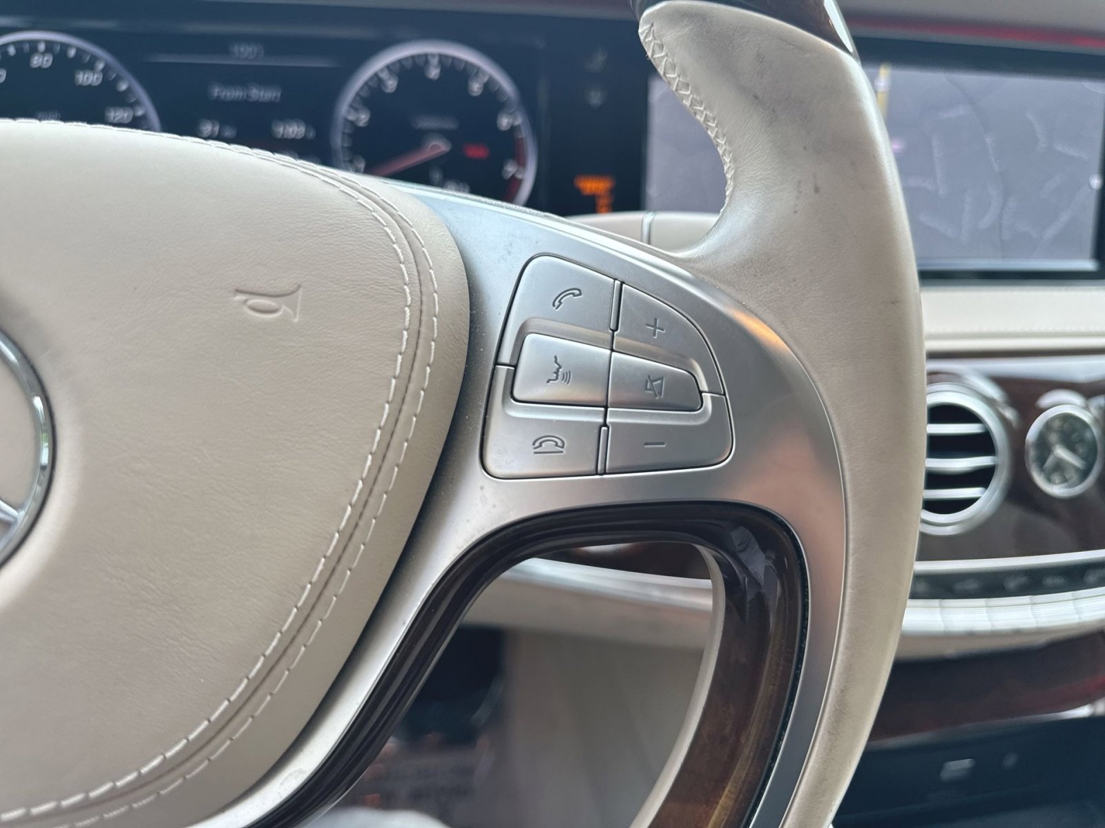 Used 2016 Mercedes-Benz S 550 4MATIC Sedan image 17