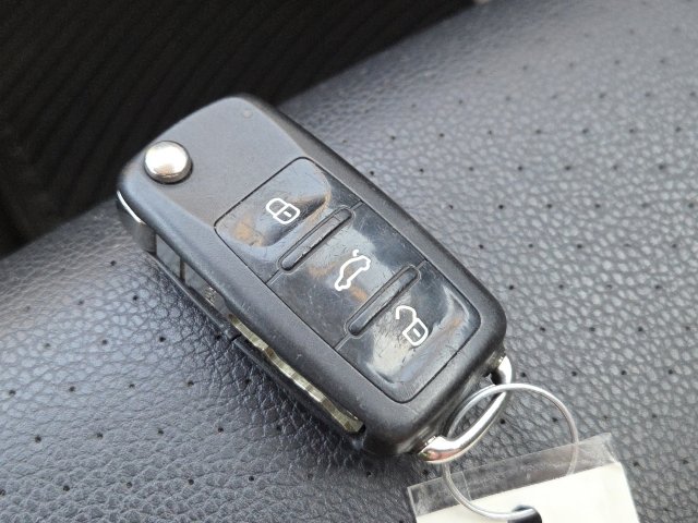 Used 2015 Volkswagen Passat 1.8T Limited Edition image 20