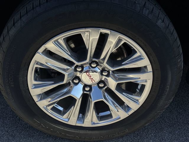 Used 2023 GMC Yukon XL Denali image 34