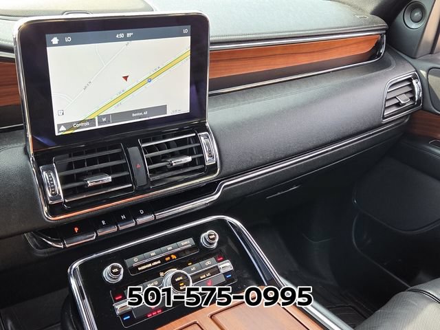 Used 2019 Lincoln Navigator Premiere AWD/4WD image 26