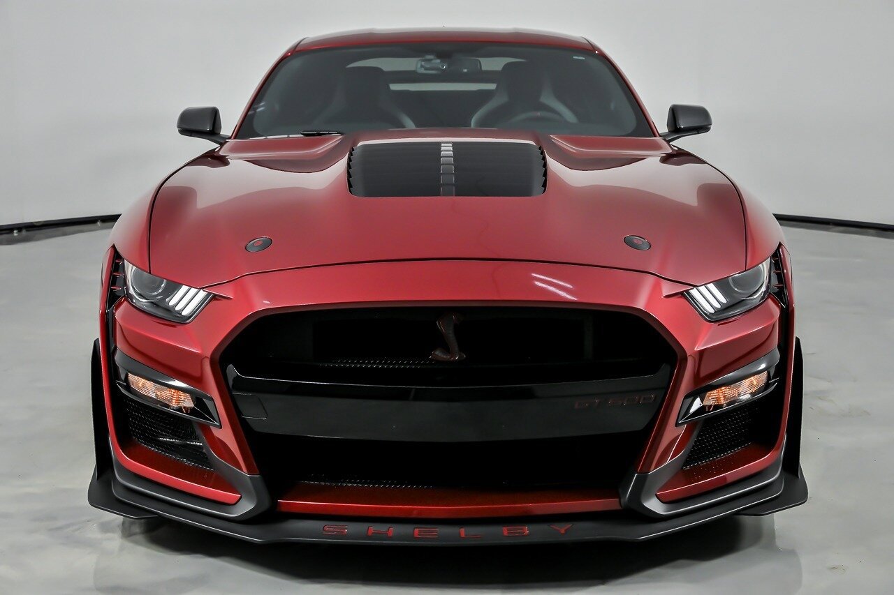 Used 2020 Ford Mustang Shelby GT500 w/ Carbon Fiber Track Pack RWD image 5