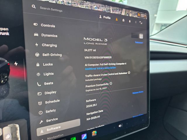 Used 2025 Tesla Model 3 Long Range RWD image 29