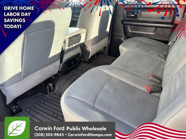 Used 2018 RAM 2500 Tradesman w/ Chrome Appearance Group AWD/4WD image 27