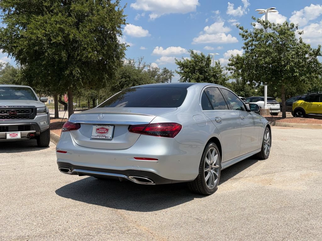 Used 2022 Mercedes-Benz E 350 Sedan image 5
