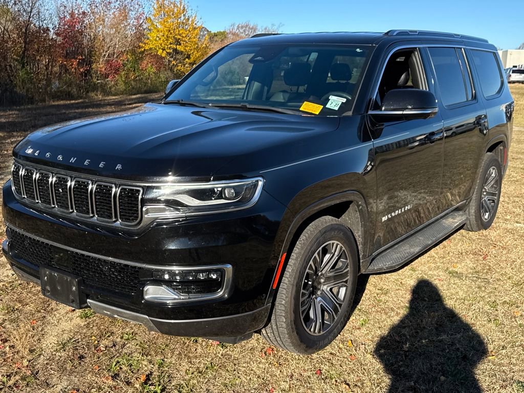 Used 2022 Jeep Wagoneer Series III w/ Convenience Group I image 3