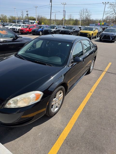 Used 2012 Chevrolet Impala LT w/ LT Sunroof Package FWD image 3
