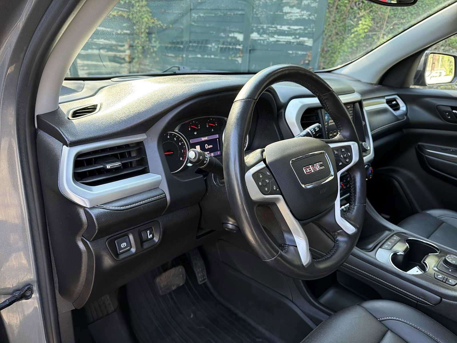 Certified 2021 GMC Acadia SLT w/ Preferred Package AWD/4WD image 10