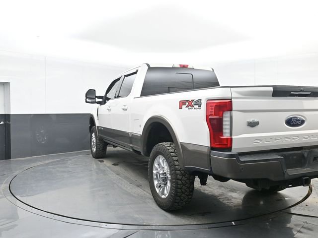 Used 2019 Ford F250 King Ranch w/ King Ranch Ultimate Package AWD/4WD image 12