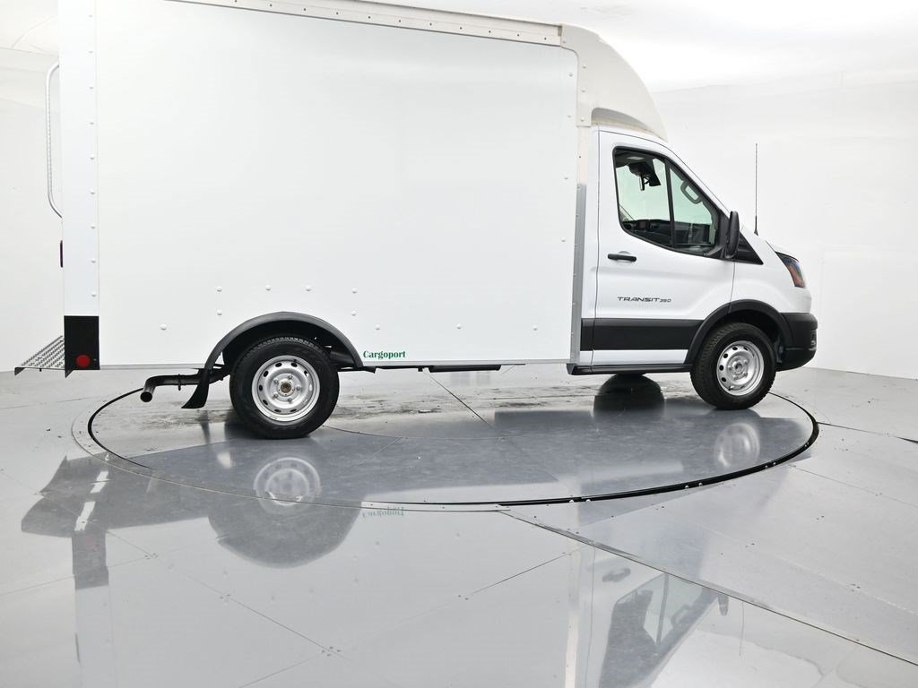 Used 2024 Ford Transit 350 RWD image 2