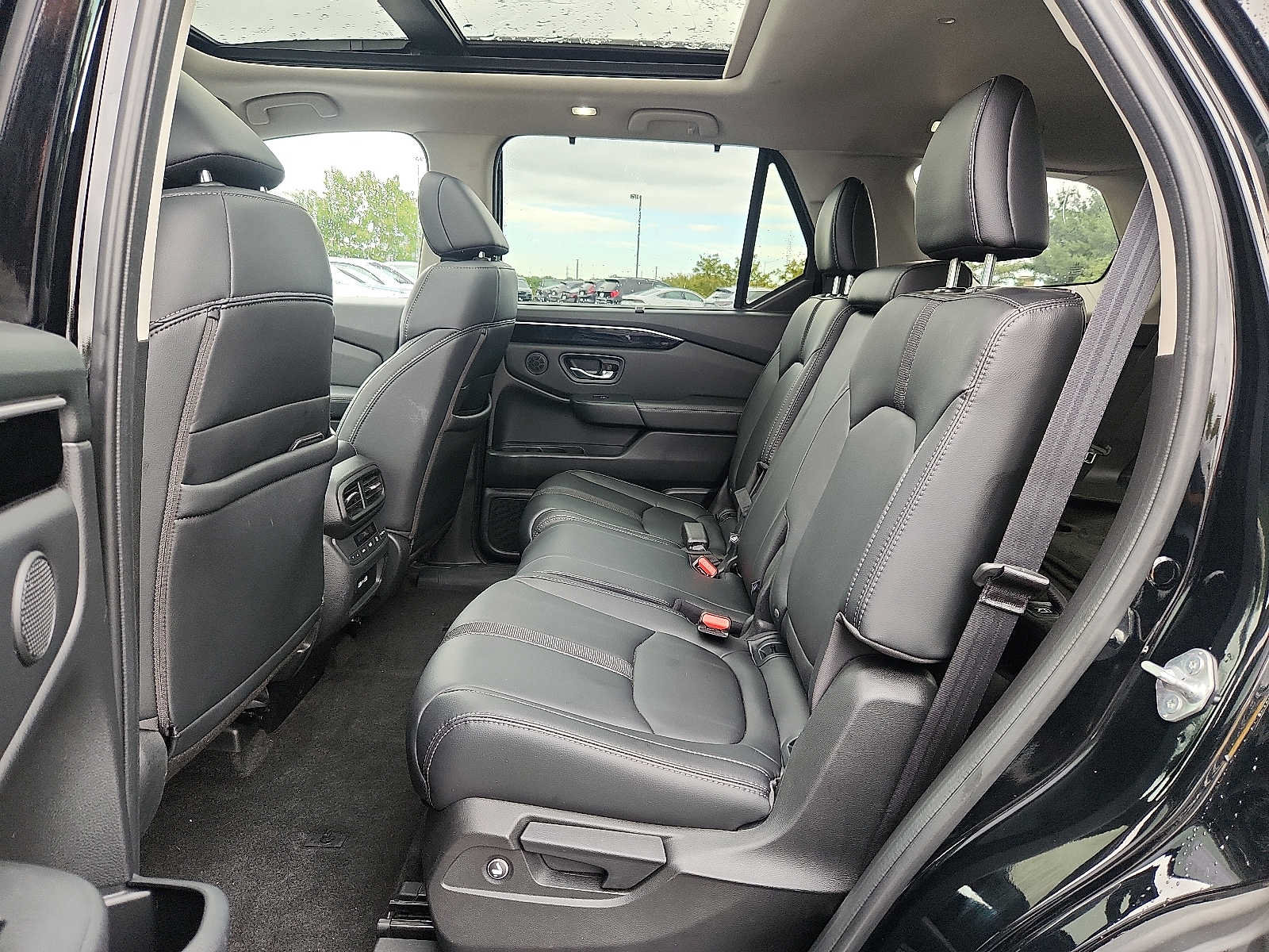 Certified 2023 Honda Pilot Touring image 10