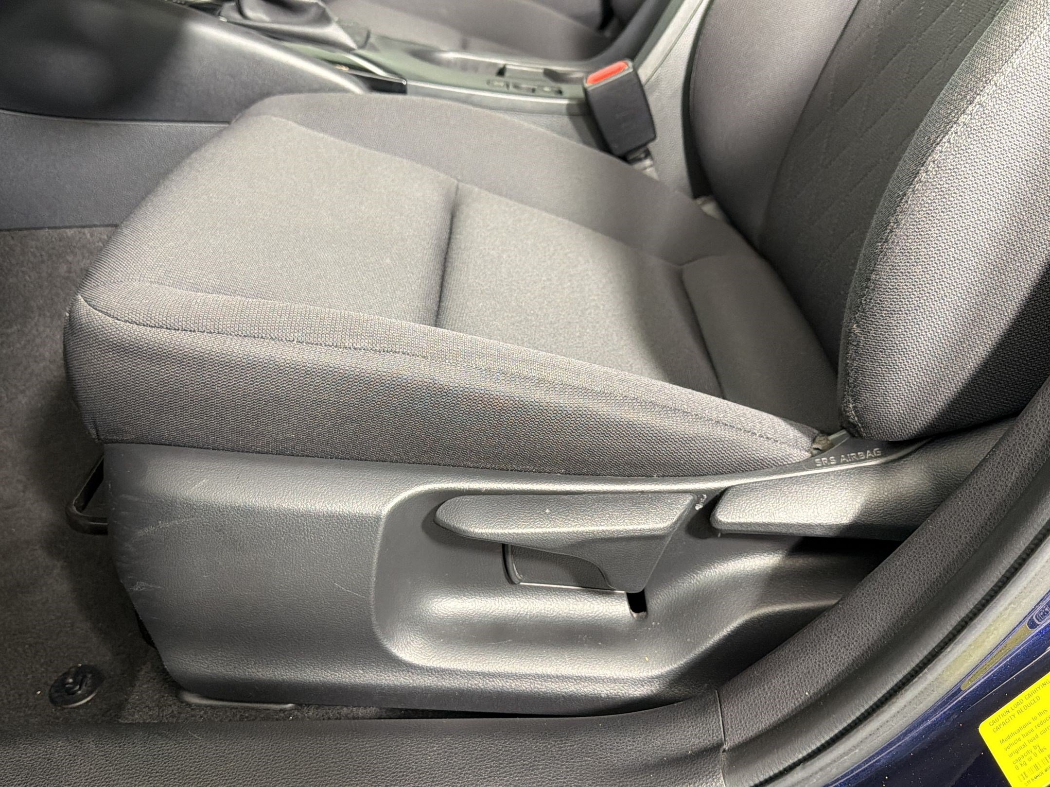 Used 2024 Toyota Corolla LE FWD image 13