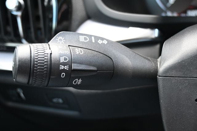 Used 2020 Volvo V60 T5 Cross Country AWD/4WD image 37