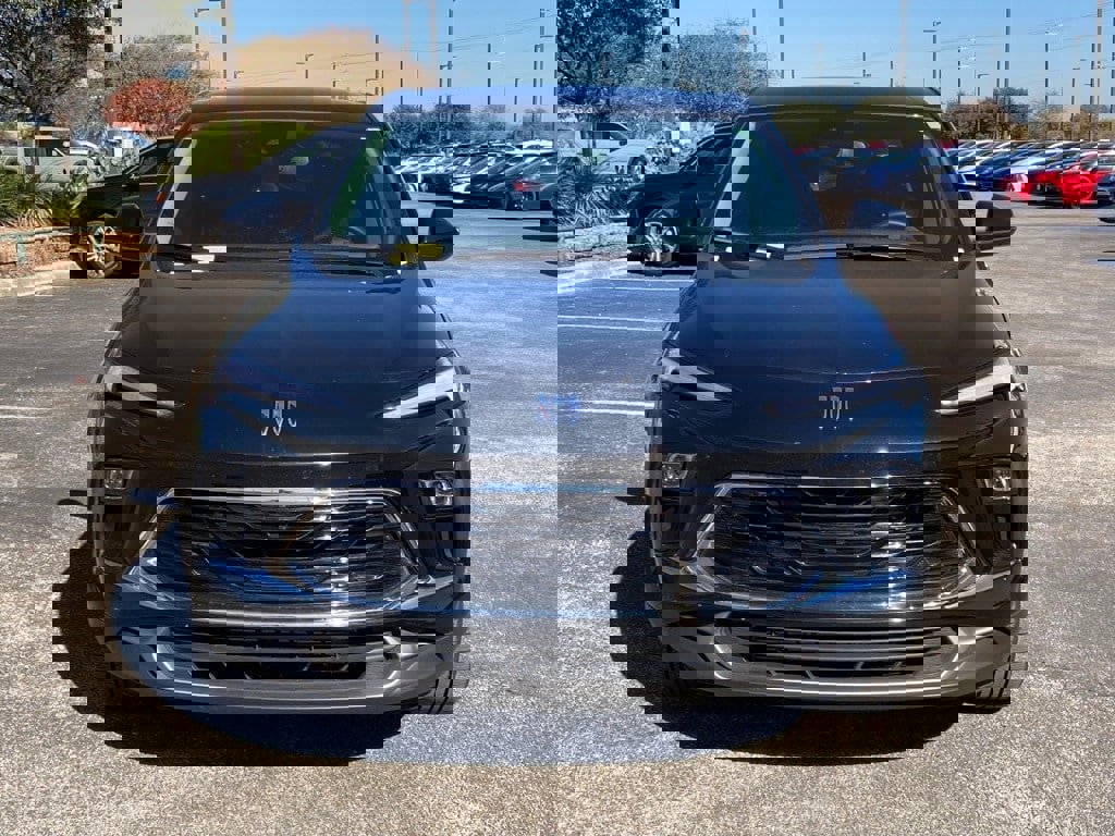 Used 2025 Buick Encore GX Preferred video 2