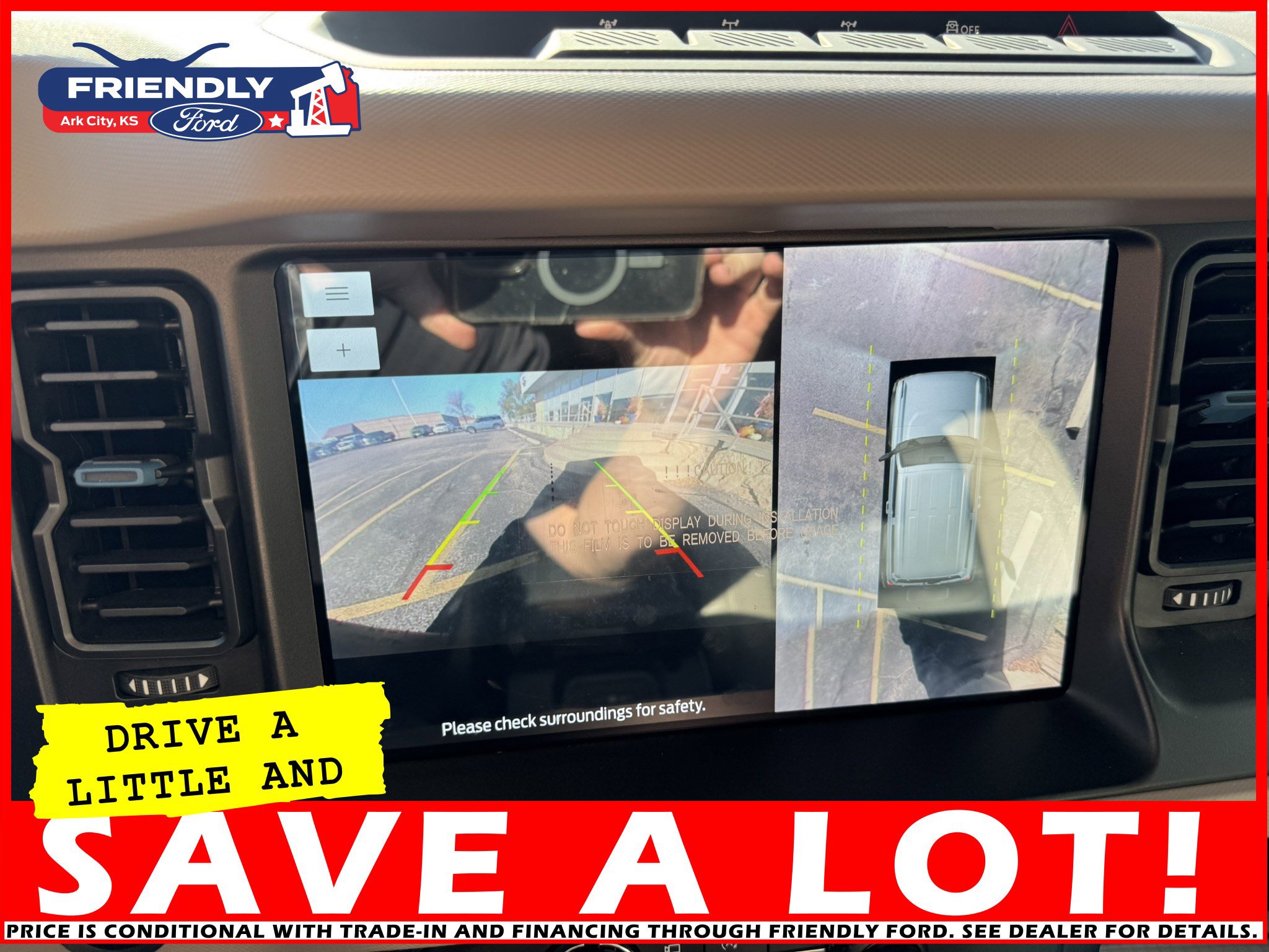 Used 2023 Ford Bronco Wildtrak image 26