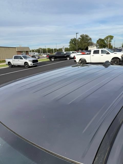 Used 2023 RAM 1500 Laramie AWD/4WD image 5